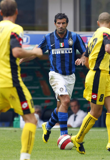 Luis Figo prasentiert Nike Total 90 2019 Remake FuBballschuhe Nur Fussball